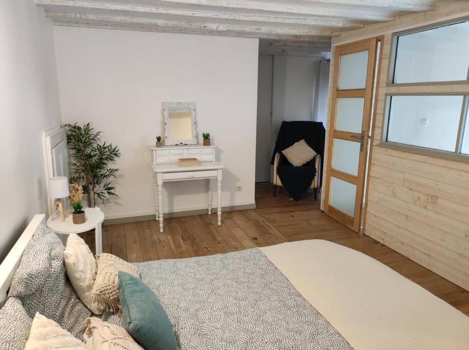 Charmant Duplex En Centre-Ville Le Mans Exterior foto